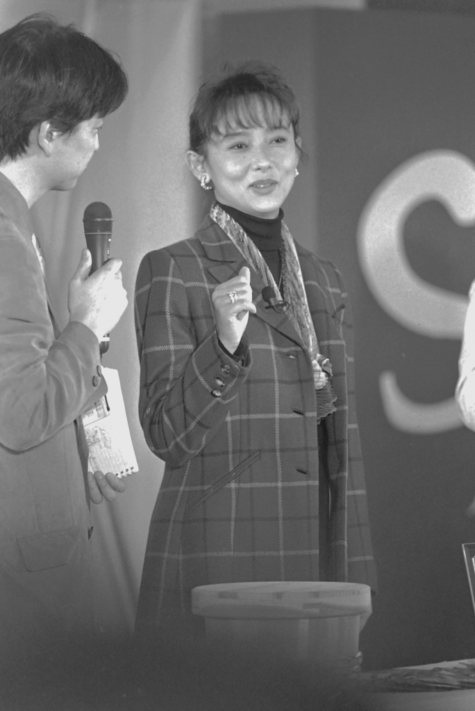 97年度ミスコン女王-54