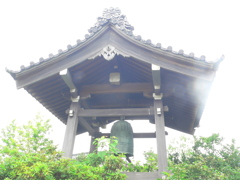 お寺の鐘
