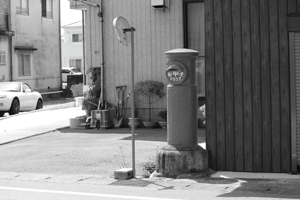 ポストです。