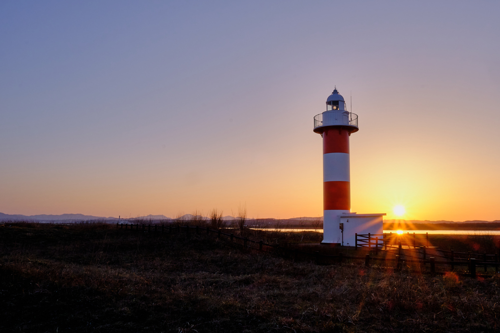 石狩灯台と日の出