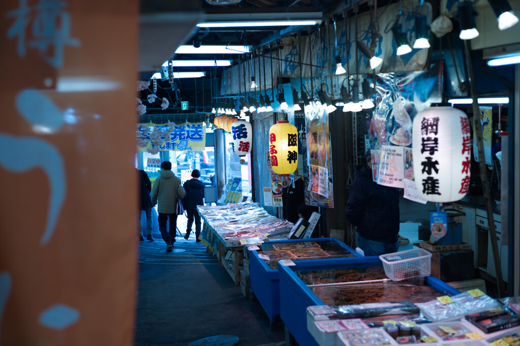 三角市場