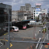 駅前のバス停留所