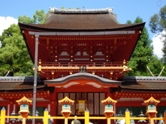 本社中門