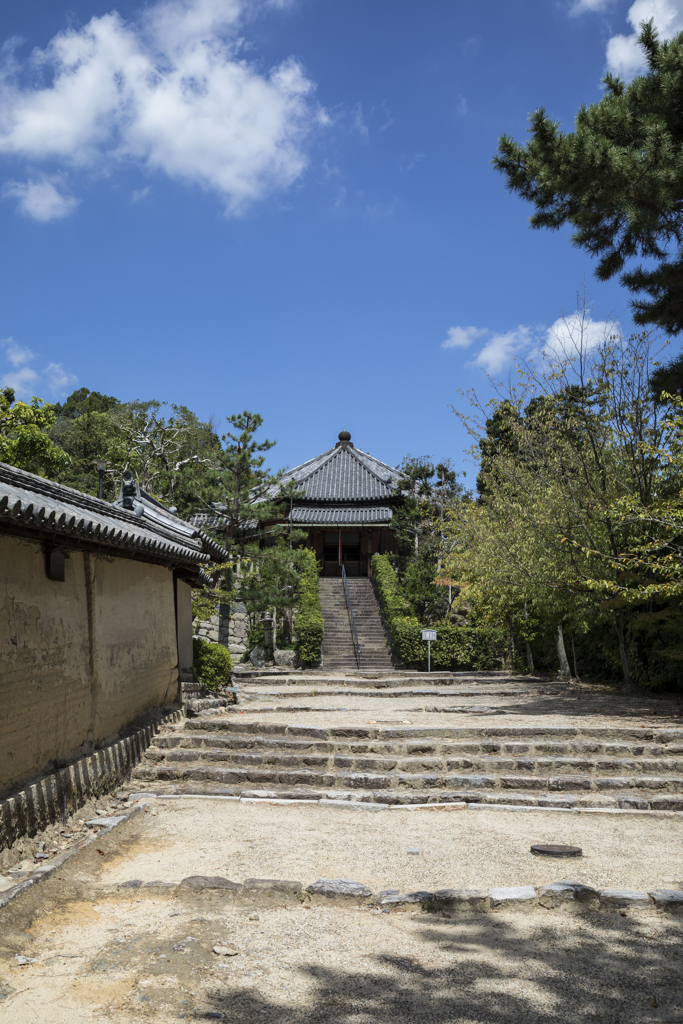 法隆寺にて