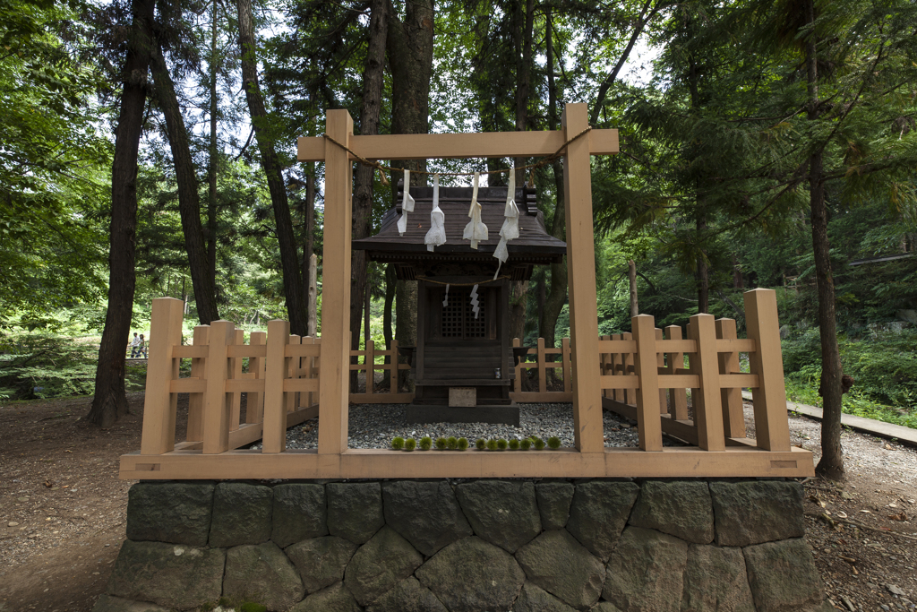 万治の石仏付近にて