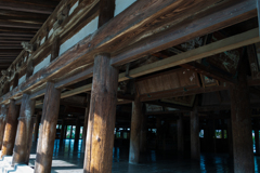 厳島神社にて