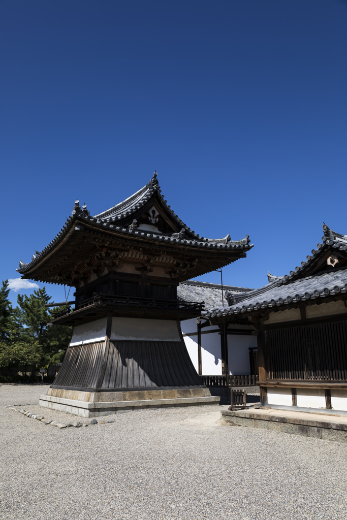 法隆寺にて