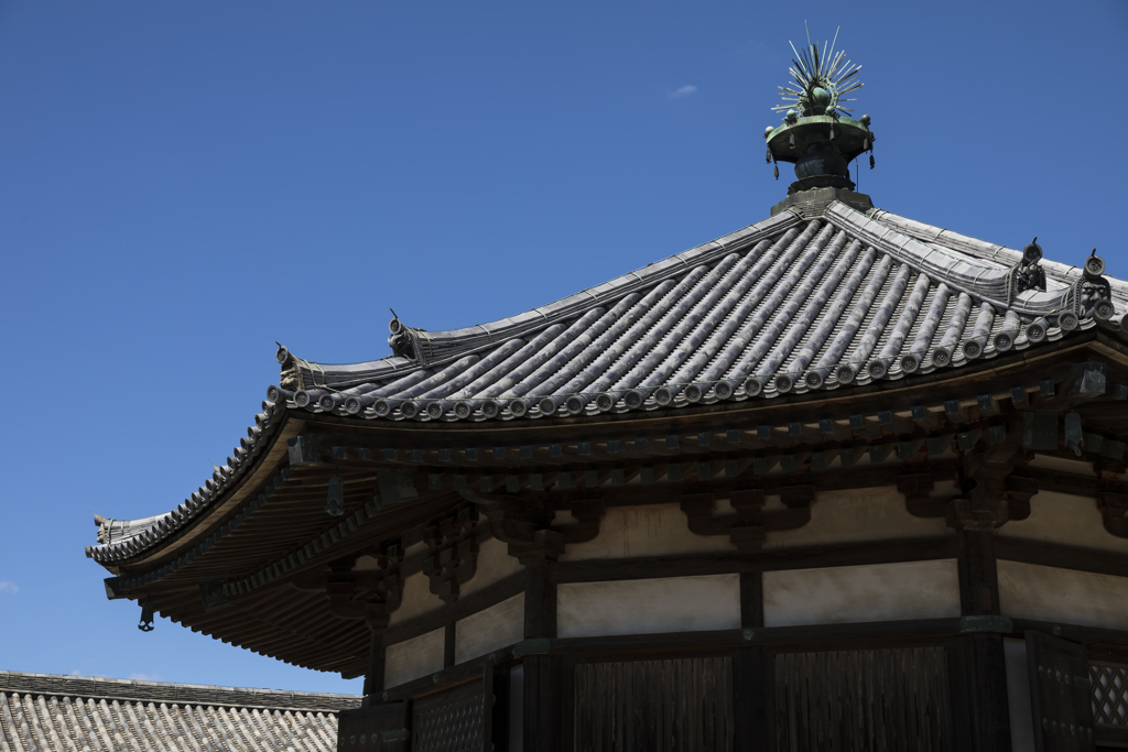 法隆寺にて
