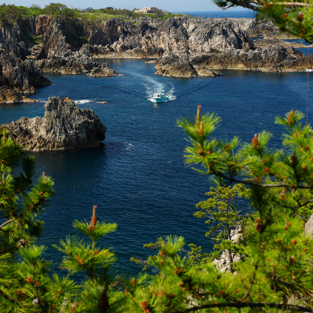 佐渡の景勝地尖閣湾