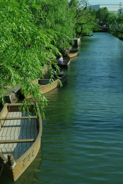 小舟と水路