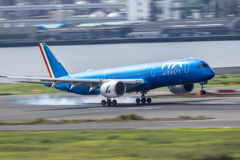 Landing!