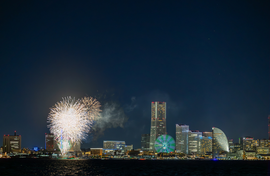 横浜花火