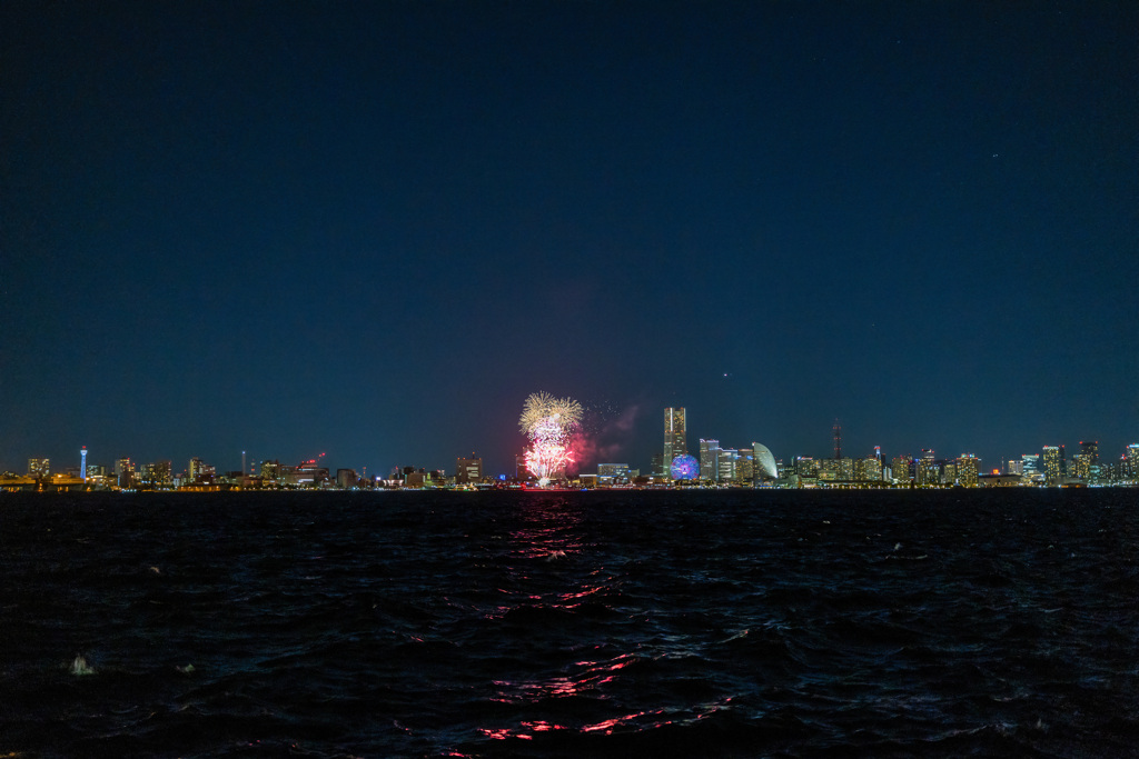 横浜花火 広角バージョン