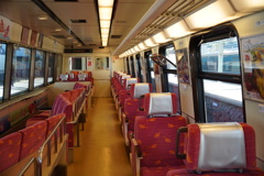金目鯛の車内