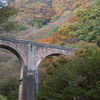 眼鏡橋の紅葉