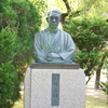 島崎藤村像