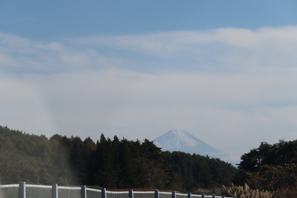 中央道から見た富士山