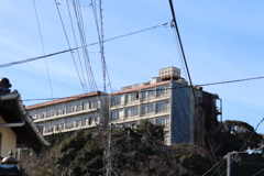 朽ちたホテル