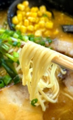 味噌バターコーンラーメン