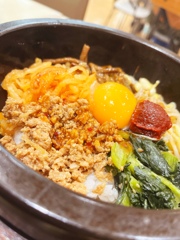石焼きビビンバ