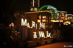 MARINE & WALK