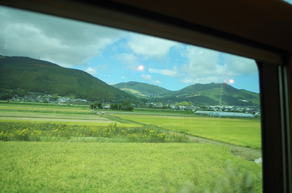 いつかの阿蘇の車窓