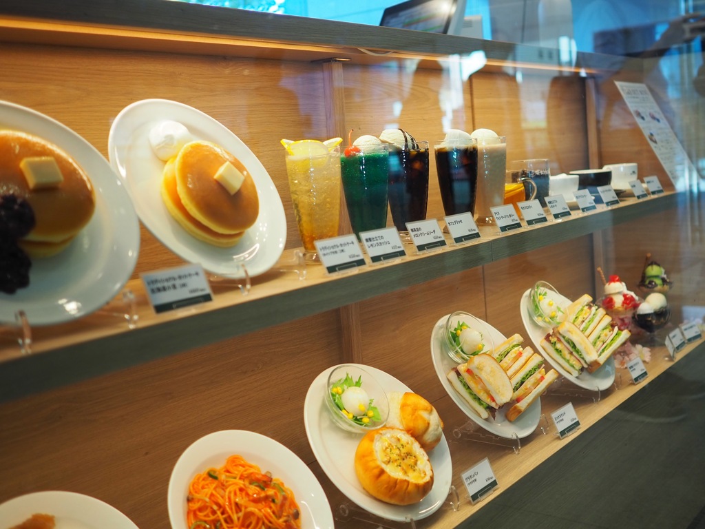 新しい喫茶店にて
