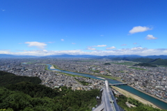 岐阜城から長良川を眺める