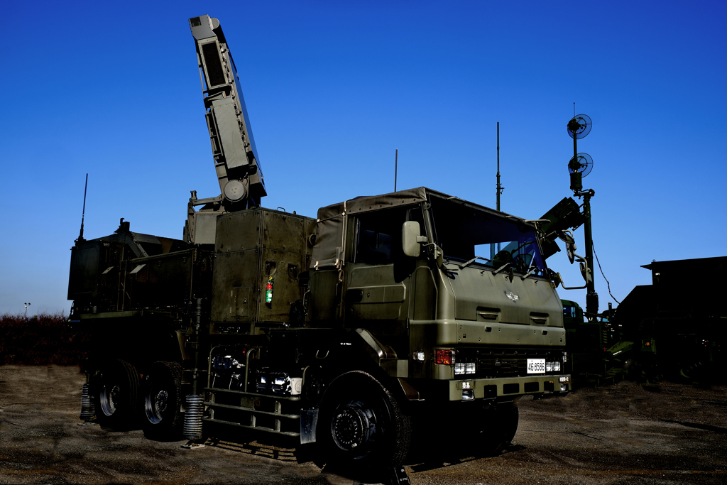 自衛隊車輌