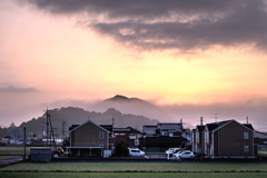 近所の朝ぼらけ