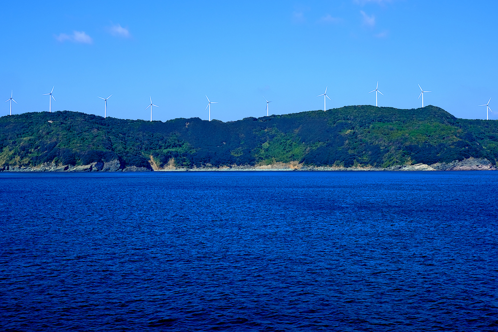 風力発電機の列