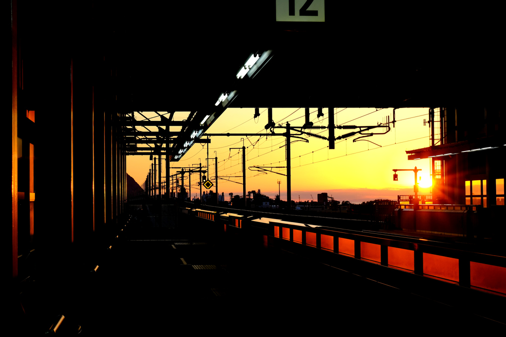 糸魚川駅の夕陽