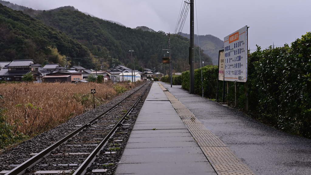 丹後神崎駅ホーム