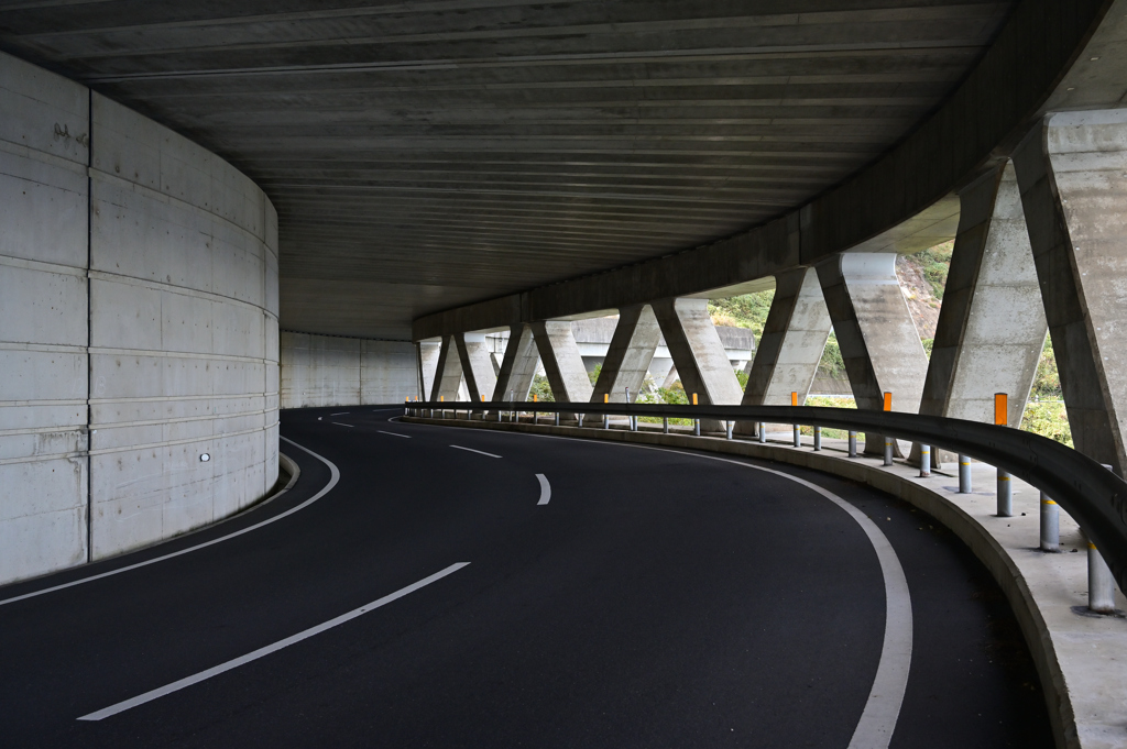 丹後半島一周道路③　落石防止ロックシェッド