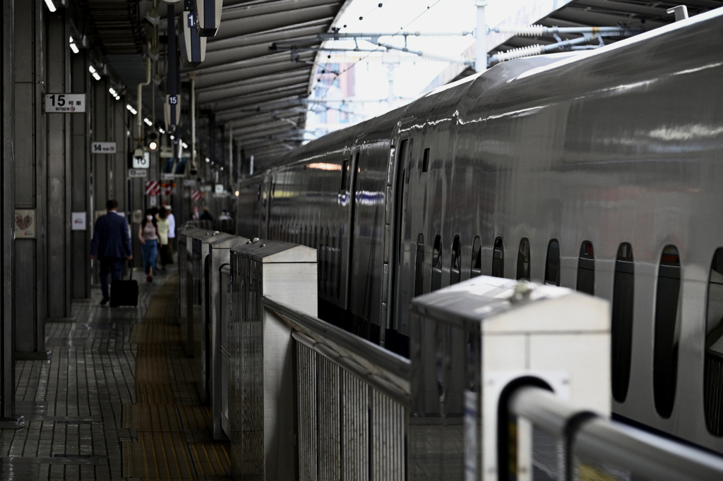名古屋駅新幹線ホーム　到着