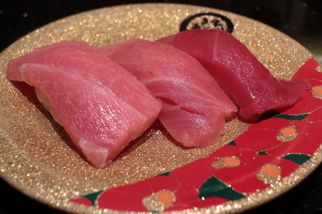 盆休み最後の外食　マグロ三種握り