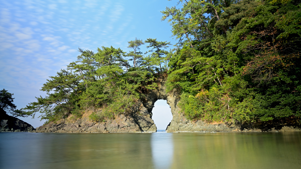 静寂の明鏡洞