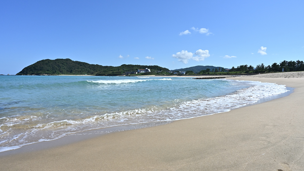 夏に逆戻りした海①