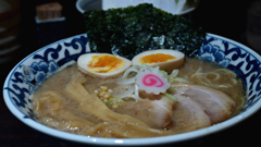 仕上げのラーメン