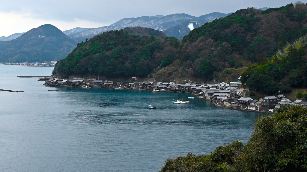 伊根の舟屋群