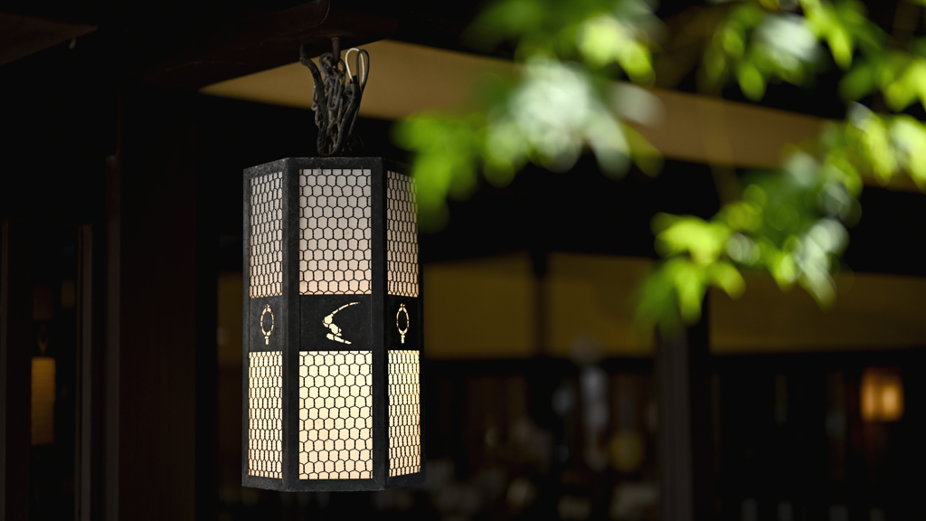 天橋立散歩　店先の灯り