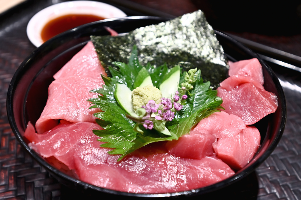 1300円のマグロ丼