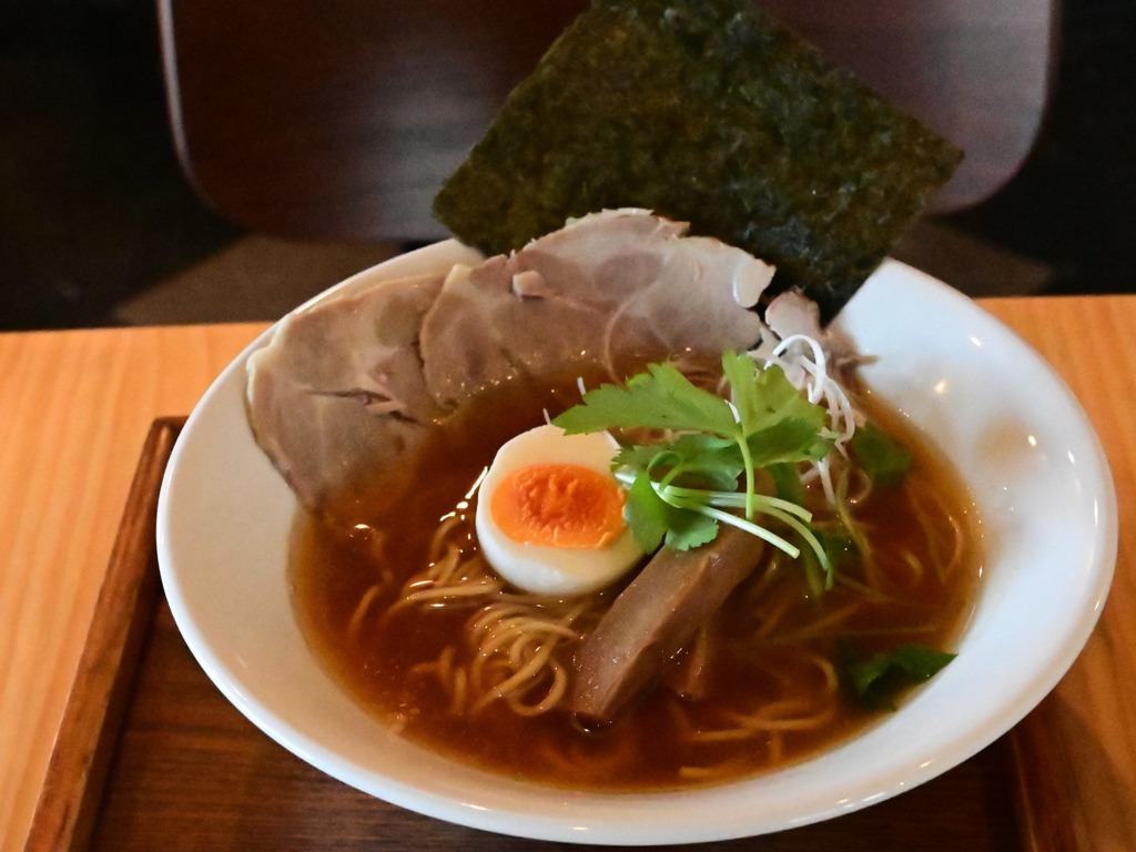 今日の昼御飯　鶏油ラーメン