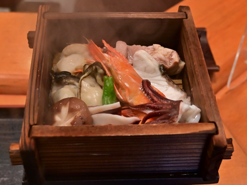 今日の昼御飯　海鮮せいろ蒸し