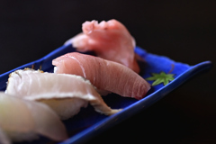 お昼は握り寿司③