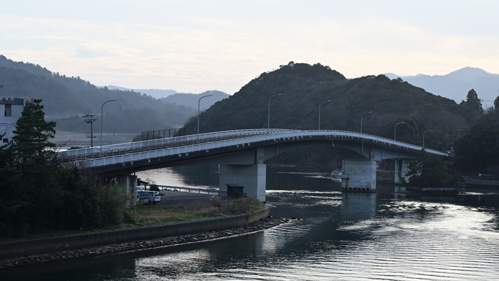 湊大橋