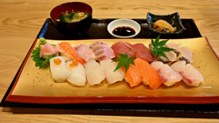 今日の昼御飯　漁師のにぎり寿司定食1980円