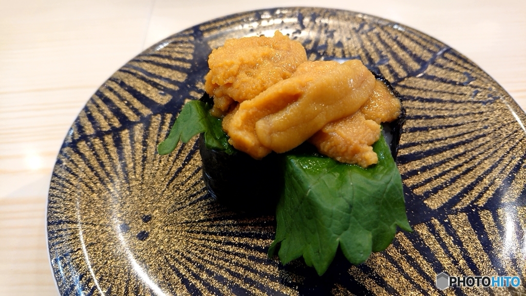 今日の晩御飯　弁慶寿司　ウニ軍艦