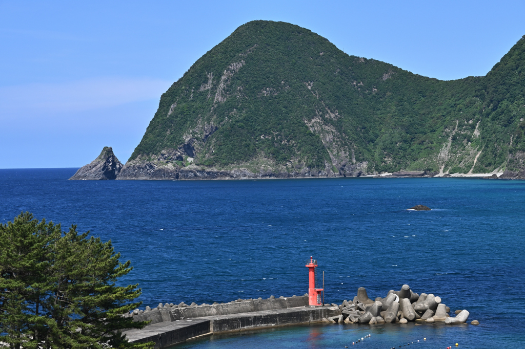 犬ケ崎と赤灯台