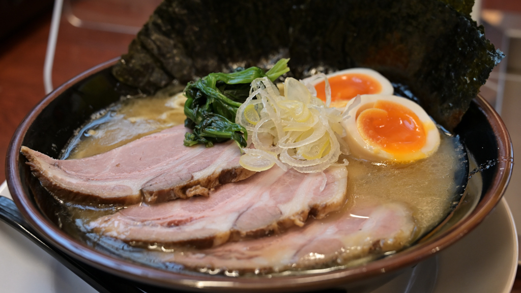 昼食は「特製ラーメン」